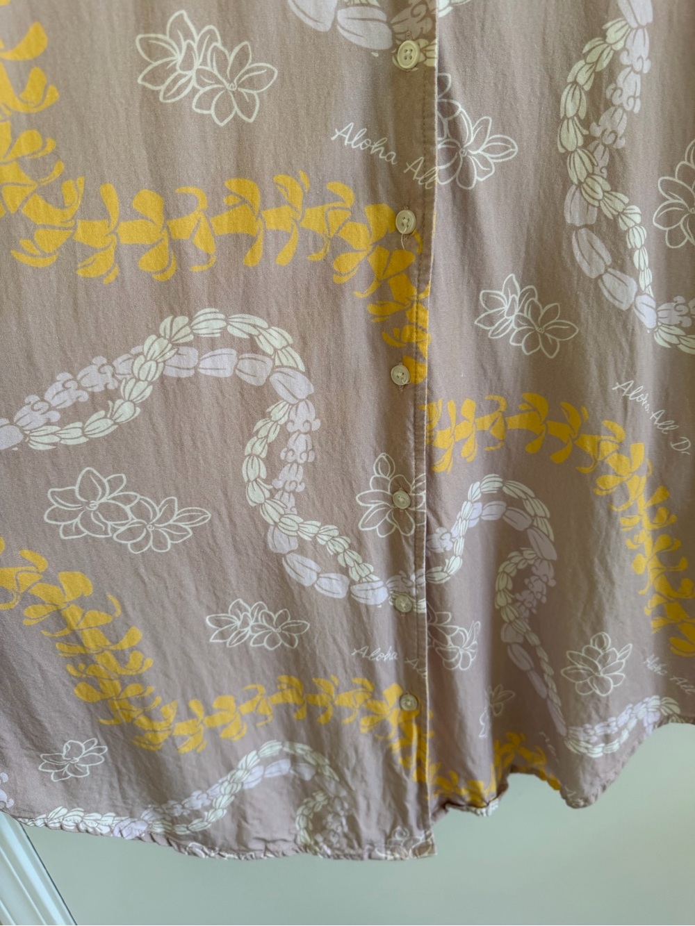 Aloha all day lei shirt dress puakenikeni Hawaii - Picture 5 of 6